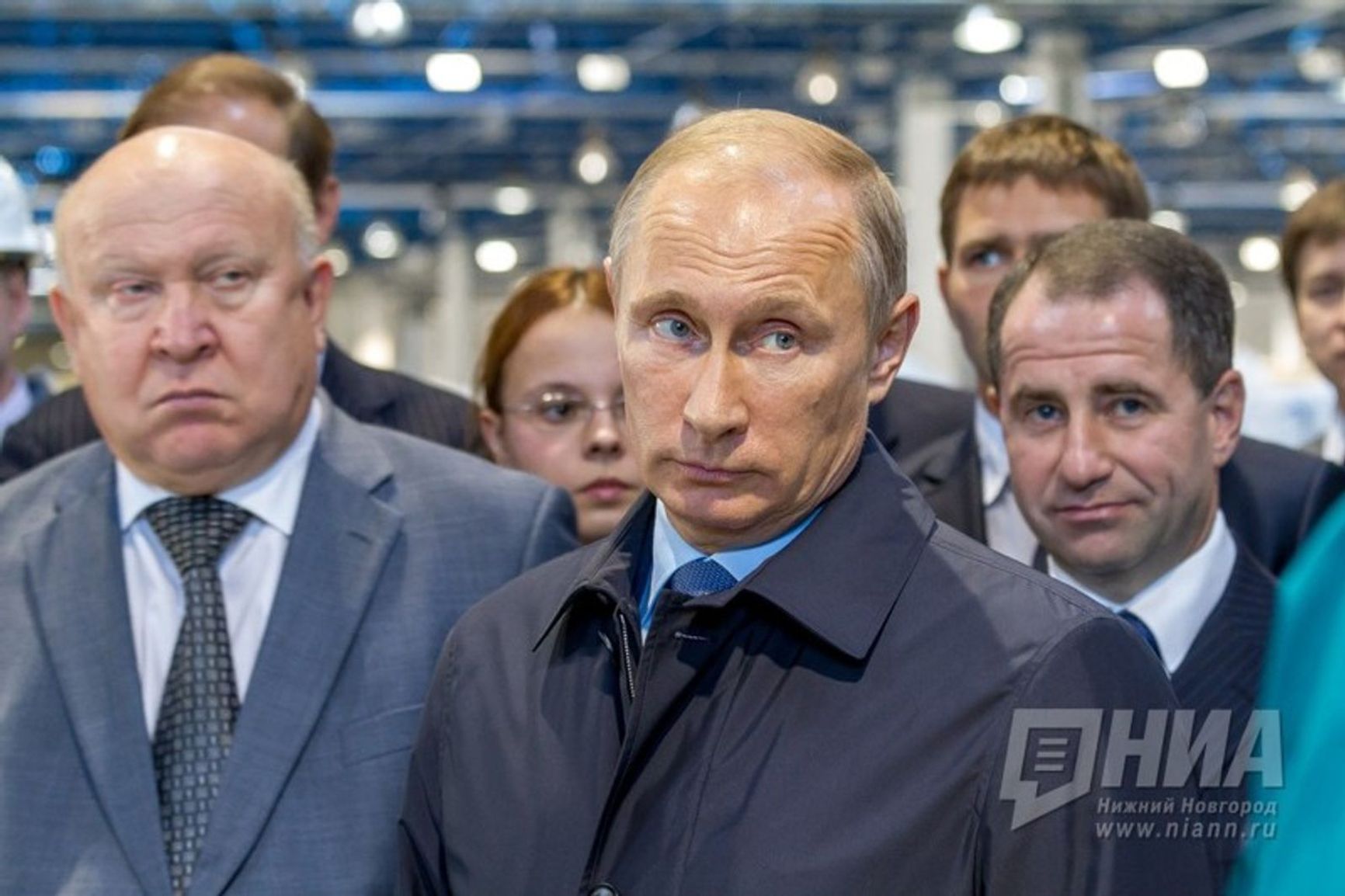 Babich behind Putin